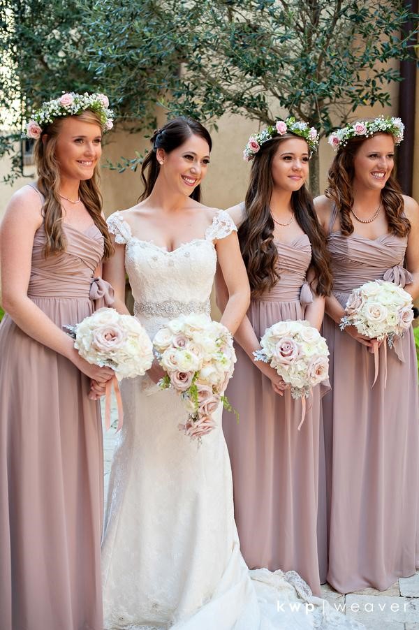 bridalPartyMauveDresses